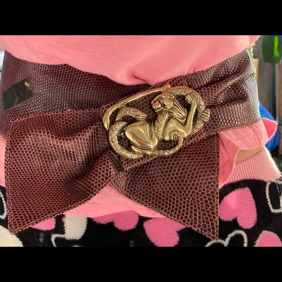 Gorgeous one of a kindVintage Belt - Picture 3 of 11